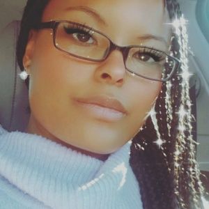 Meet your Posher, Sally